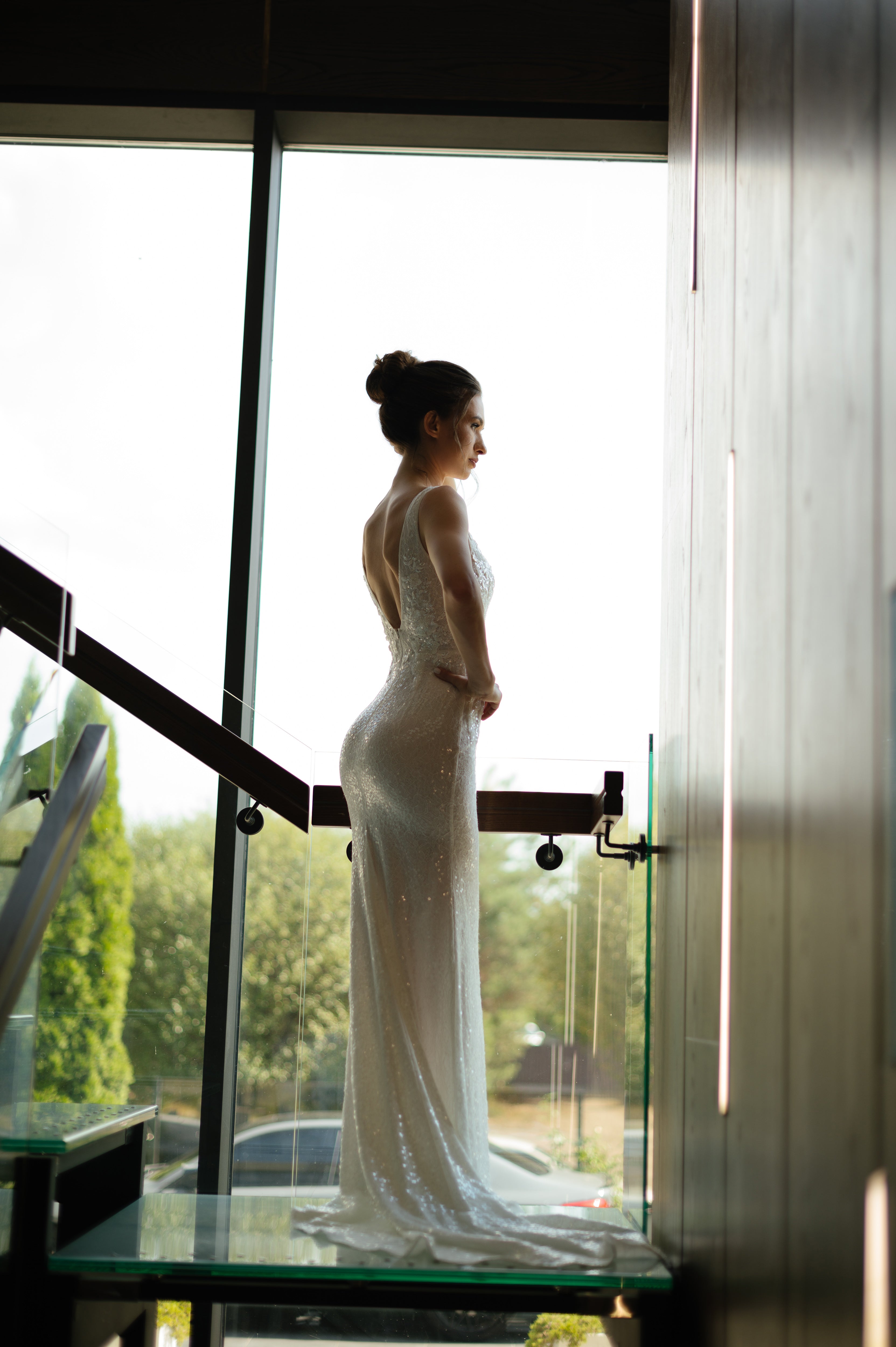 Shimmering Elegance | Freya