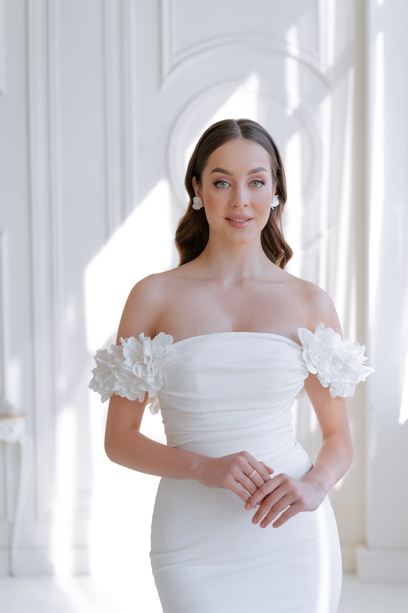 Audrey 3D Flower Sleeves Sample Sale wedding dress by Bethy Lade - unique bridal gown