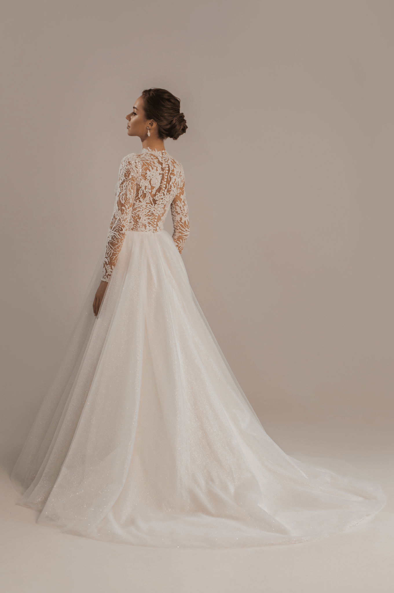 Roksolana Sample Sale wedding dress by Bethy Lade - unique bridal gown