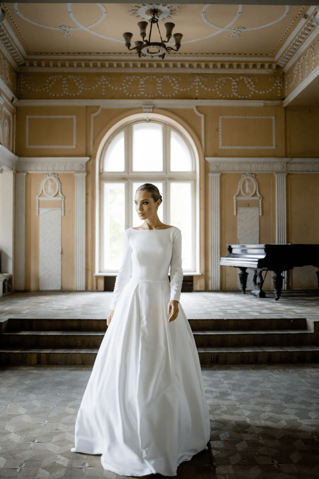 Nika Ready to Ship wedding dress by Bethy Lade - unique bridal gown