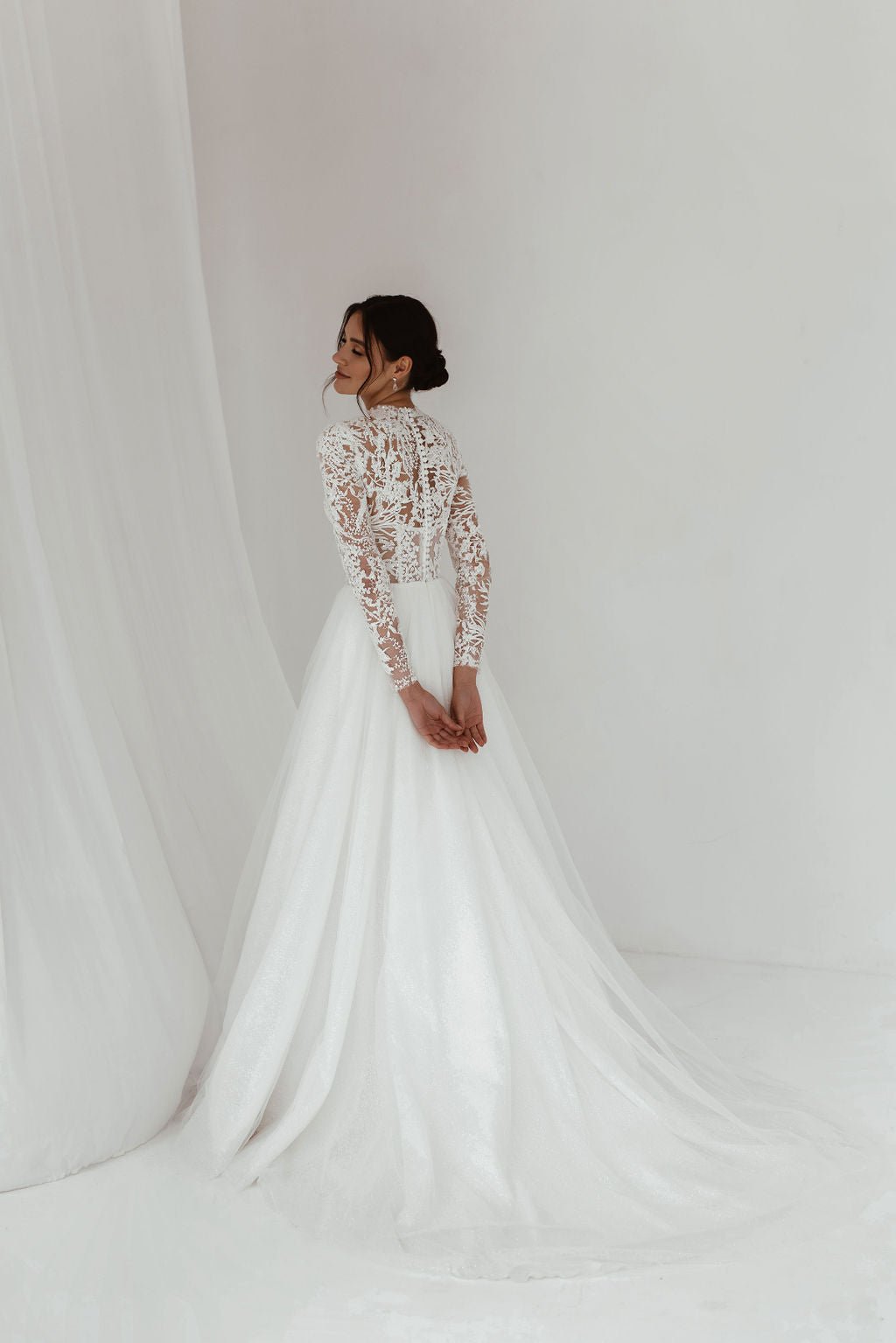 Harper wedding dress by Bethy Lade - unique bridal gown